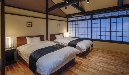 Superior Japanese-Style Townhouse - Sanoya