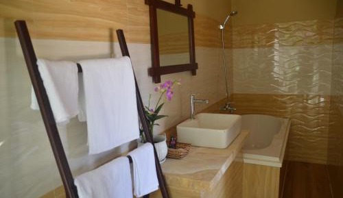 Deluxe Double Room with Bath