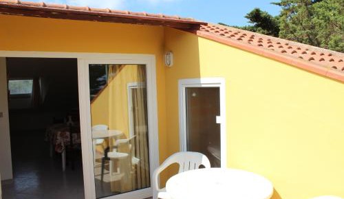 Quadruple Room with Private Bathroom