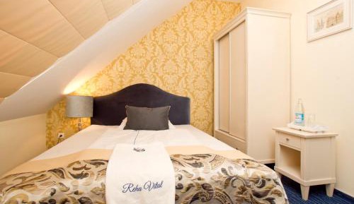 Classic Double Room with Shower