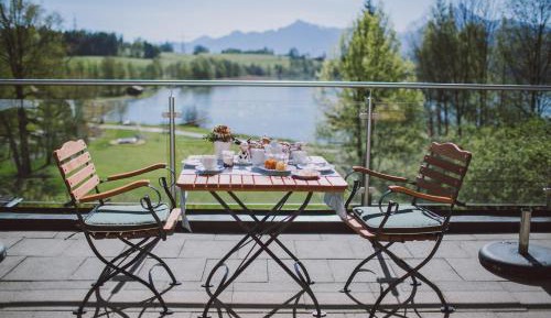 Premium Double Room With Lake View