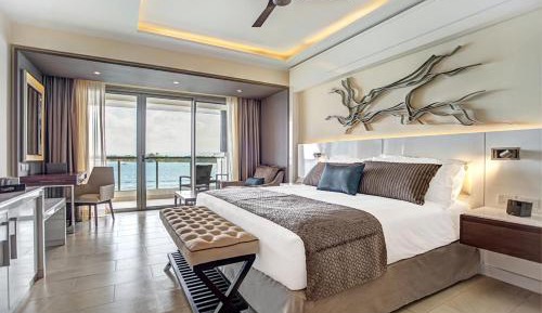 Sunset Ocean View Suite