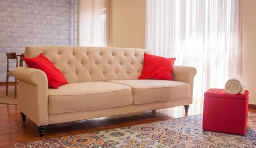 Deluxe Queen Suite