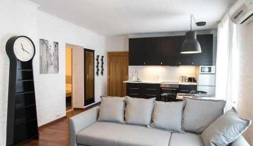 Studio Apartment
