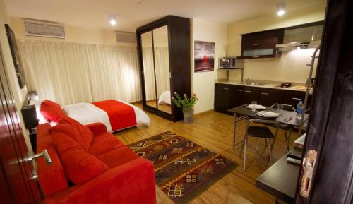 Executive Suite with Kitchenette