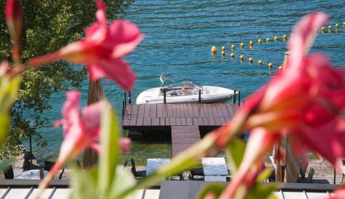 Superior Double Room with Lake View