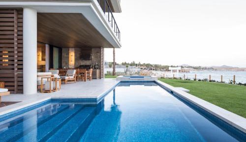 Three Bedroom Garden View Villa with Pool