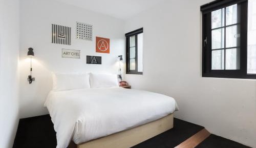 Medium Double Room
