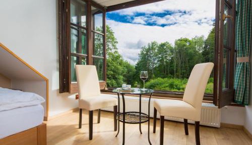 Deluxe Double Room with Garden View