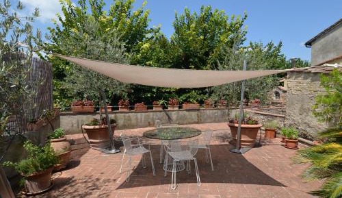 Apartment with Terrace