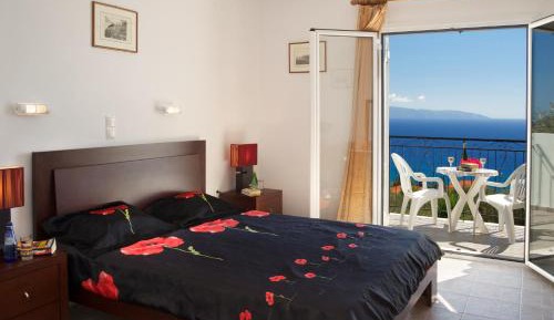 Studio with Sea View