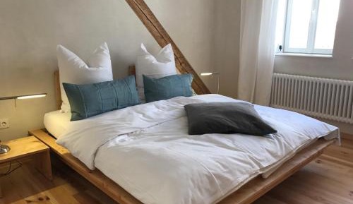 Single Room with Private Bathroom