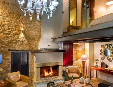 Exclusive Suite with Fireplace (Palati)