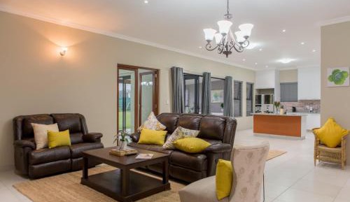 Four-Bedroom Holiday Home