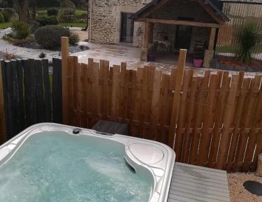 Family Room with Garden View