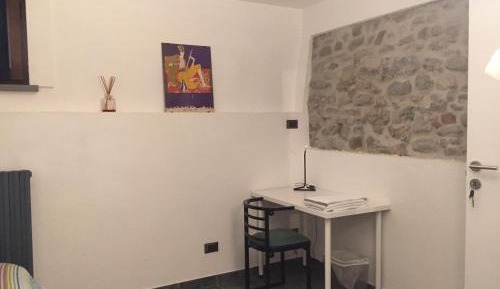 Double or Twin Room with Shared Bathroom