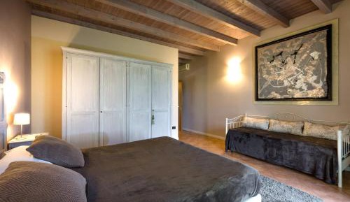 King Apartment