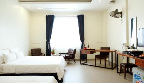 Superior Deluxe Double or Twin Room 