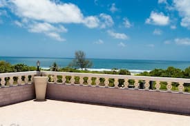 Dar es Salaam Villa | Kichangani beach house