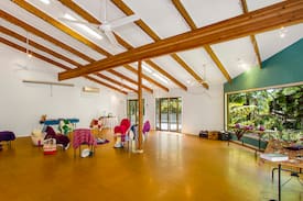 Wisemans Ferry Cabin | Forgotten Valley Sleeping up to 30