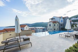Radovici Apartment | Lustica Bay - Apartment with Sea View - SUNSHINE