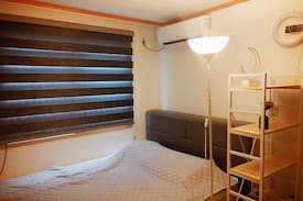Haengun-dong Apartment | [감성 끝판왕/낙성대 5분] 저렴하지만 넓고 예쁜 숙소에서 즐기는 낙성라이프 ★