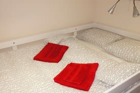 Yakimanka Hostel | Арт Хаус Хостел - 3-местный номер с видом на город
