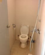 Queenstown Hostel | D (1 of 6 beds) Students' hostel 3 mins from NUS