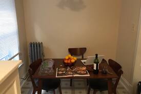 Irving Park Apartment | Sunny Studio in Avondale -Chicago