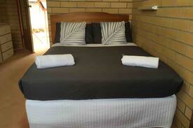 Mount Gambier House | Mount Gambier lodge unit no.4