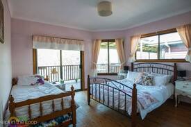 Canungra House | Pearl of Contentment Retreat- whole guest house