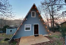 Lost Bridge Village Cabin | ⚡️Lost Haus / A-frame Cabin / Safe + Secluded⚡️