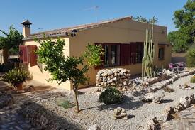 Algaida House | Cozy house in a rustic estate house, full nature