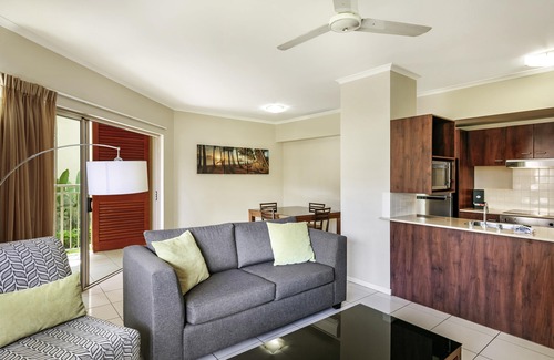 Palm Cove Hotel | Mantra Amphora Palm Cove