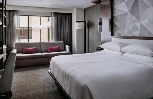 Grand River Hotel | Marriott East Lansing at University Place