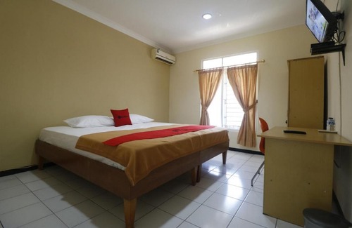 Mampang Prapatan Hotel | RedDoorz @ Jalan Gatot Subroto Jakarta