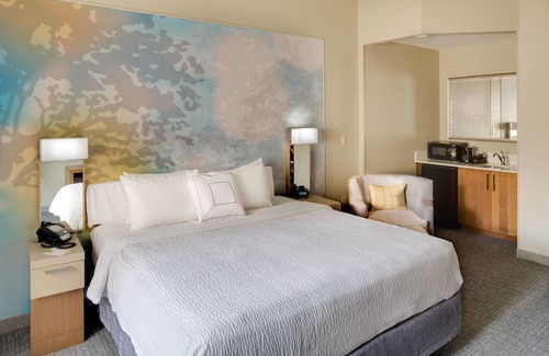 Bridgeton Hotel | Courtyard St. Louis Airport/Earth City