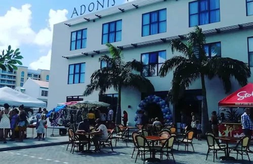 Maho Hotel | Adonis Cupecoy