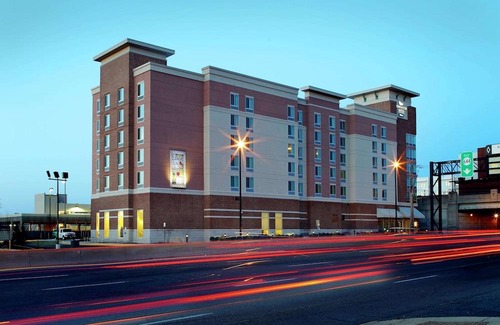 Springfield Hotel | Homewood Suites Springfield