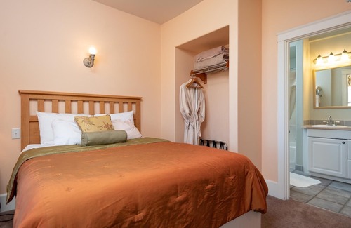 Condon Hotel | Historic Hotel Condon