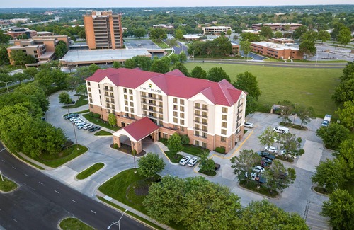 Overland Park Hotel | Hyatt Place Kansas City/Overland Park/Convention Center
