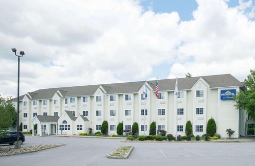 Sprague Hotel | Microtel Inn by Wyndham Beckley