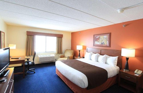 Cedar Rapids - Iowa City Hotel | AmericInn by Wyndham Cedar Rapids/Cid Airport