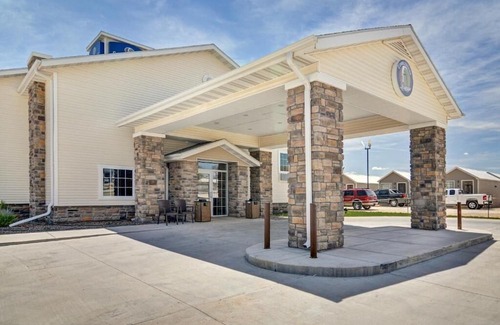 Big Lake Hotel | Cobblestone Inn & Suites – Big Lake