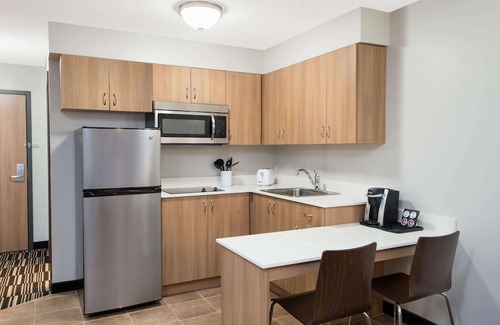 Sudbury Hotel | Microtel Inn & Suites by Wyndham Sudbury