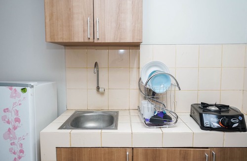 Serpong Hotel | Cozy and Simply Studio at Serpong Greenview Apartment