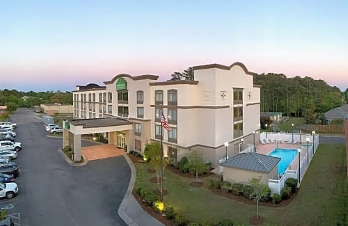 Southport Hotel | Wingate by Wyndham Southport