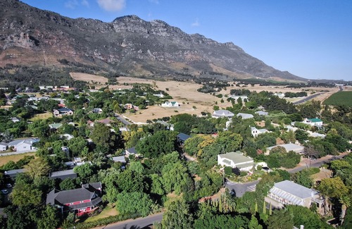 Riebeeck West Hotel | Ruby Rose