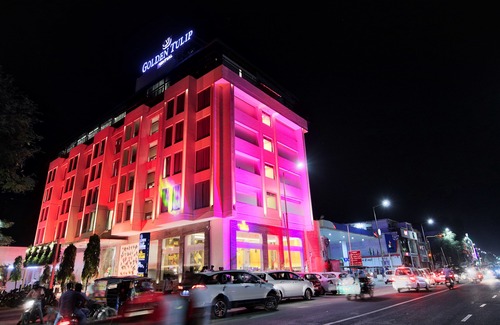 Panch Batti Hotel | Golden Tulip Essential Jaipur
