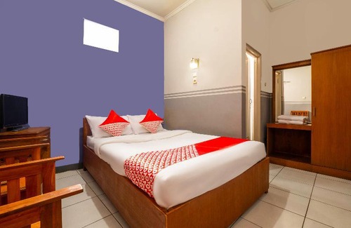 Bandung Hotel | OYO 2625 Pondok Penginapan Patradisa
